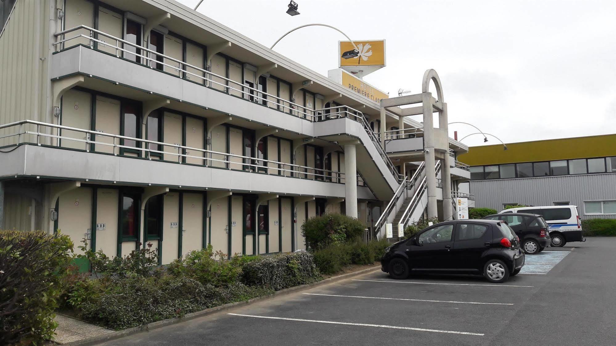 Fasthotel Reims Est - Тесси Экстерьер фото